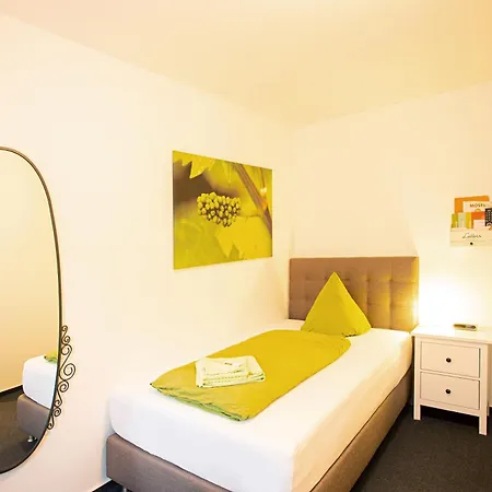 Ξενοδοχείο Hike By Simonis 2*