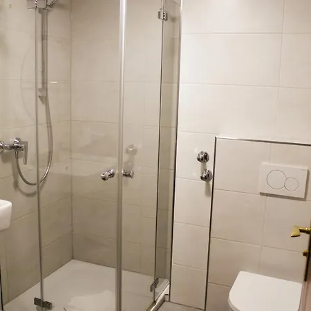 Ξενοδοχείο Hike By Simonis Κόμπλεντς