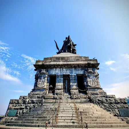 Ξενοδοχείο Hike By Simonis Κόμπλεντς