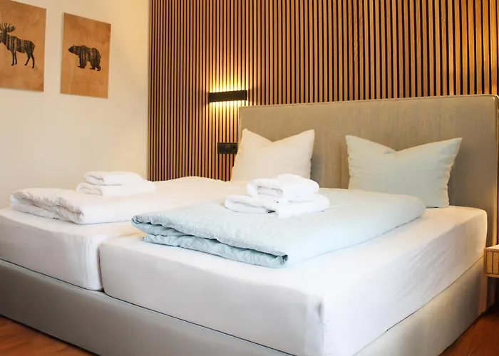 Hotel Hike By Simonis