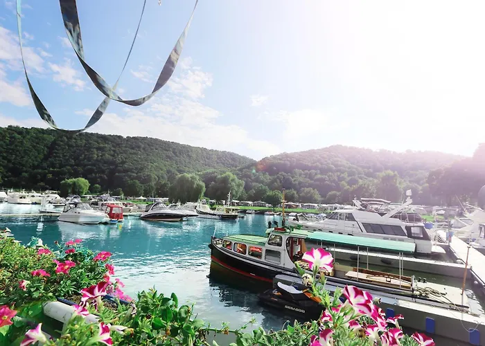 Hike By Simonis Hotel 2*