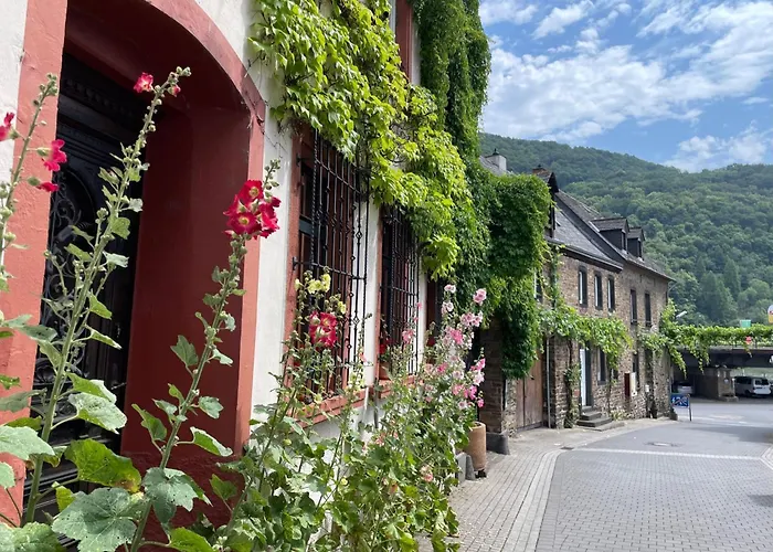 Hike By Simonis Hotel 2*